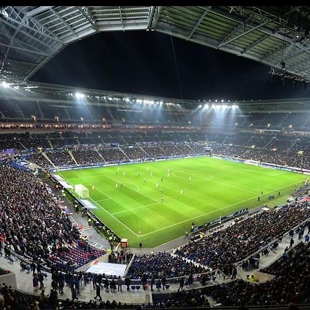 Studio Arena - Groupama Stadium Lyon Meyzieu Exteriör bild