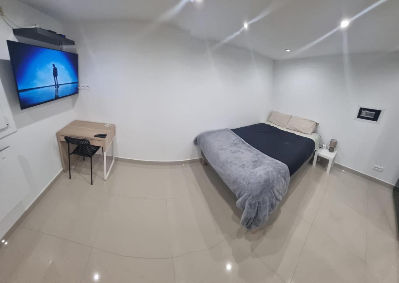 Studio Arena - Groupama Stadium Lyon Meyzieu Exteriör bild